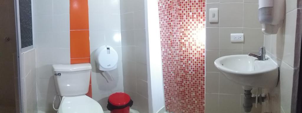 Hostal Morobik פופאיין מראה חיצוני תמונה